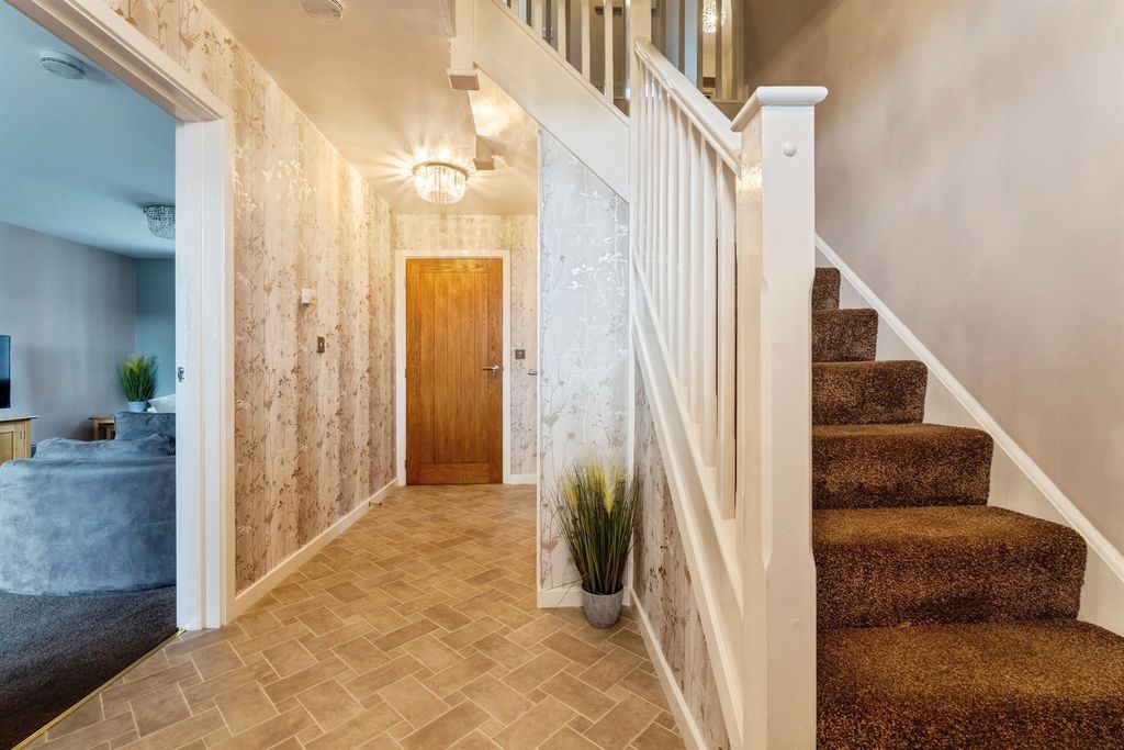 Additional image 13 of 5 bed detached house for saleSharter Drive, Loughborough LE11