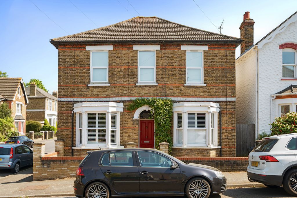 Property photo 2 of 17 External