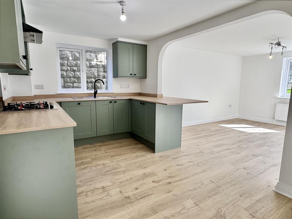 Property photo 3 of 29 Img_4038.Jpeg