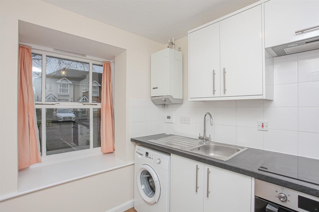 Property photo 3 of 21 Prestwich Place - 26 (4).Jpg