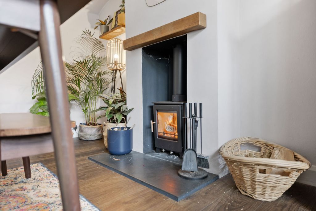 Property photo 3 of 20