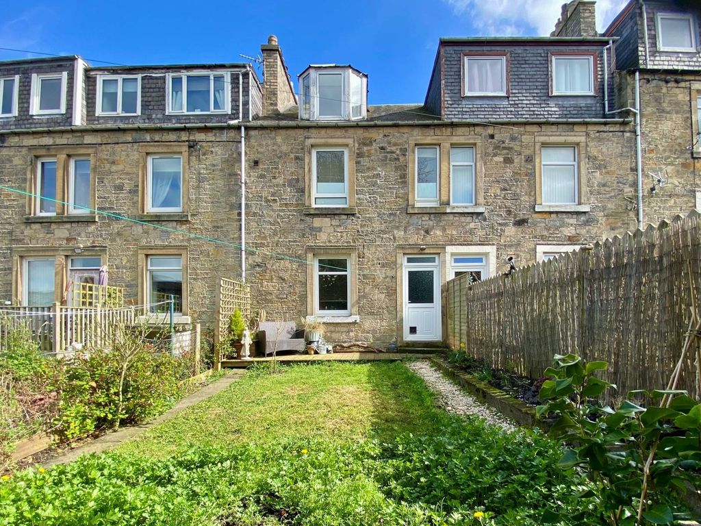 Property photo 1 of 30