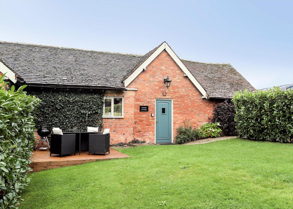Additional image 29 of 11 bed farm for saleKings Lane, Snitterfield, Stratford-Upon-Avon, Warwickshire CV37.