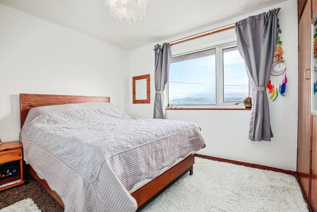 Additional image 9 of 2 bed semi-detached house for saleHigh Street, Borth SY24