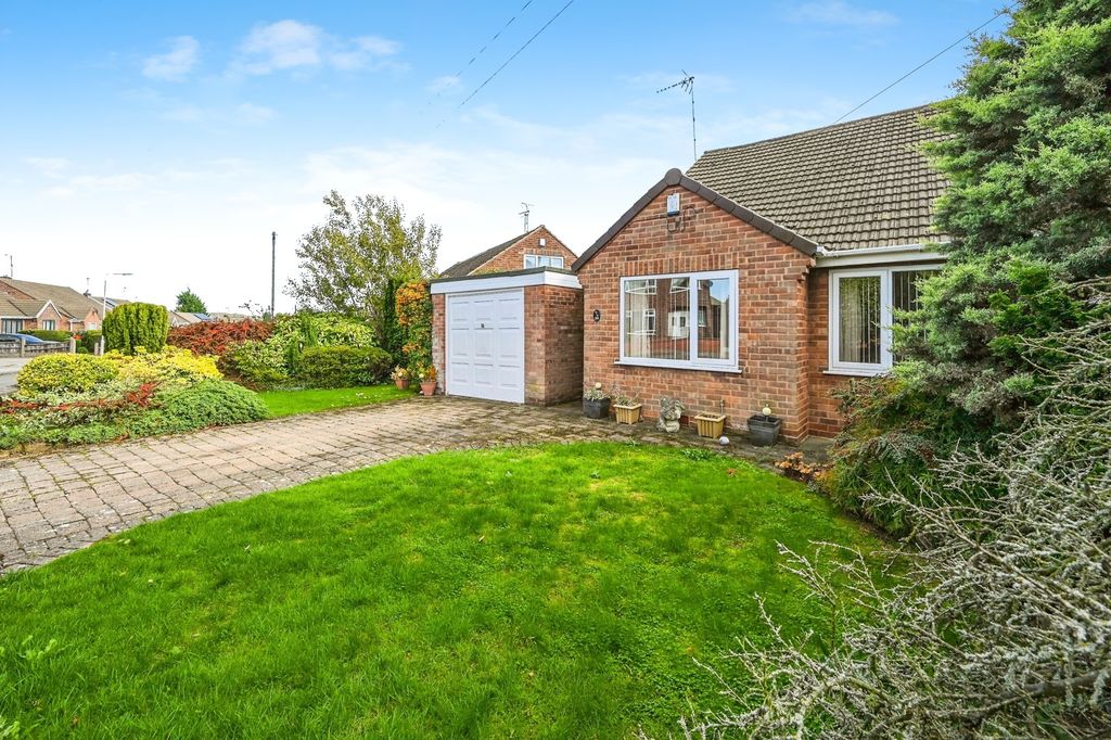 Property photo 1 of 17 Photo