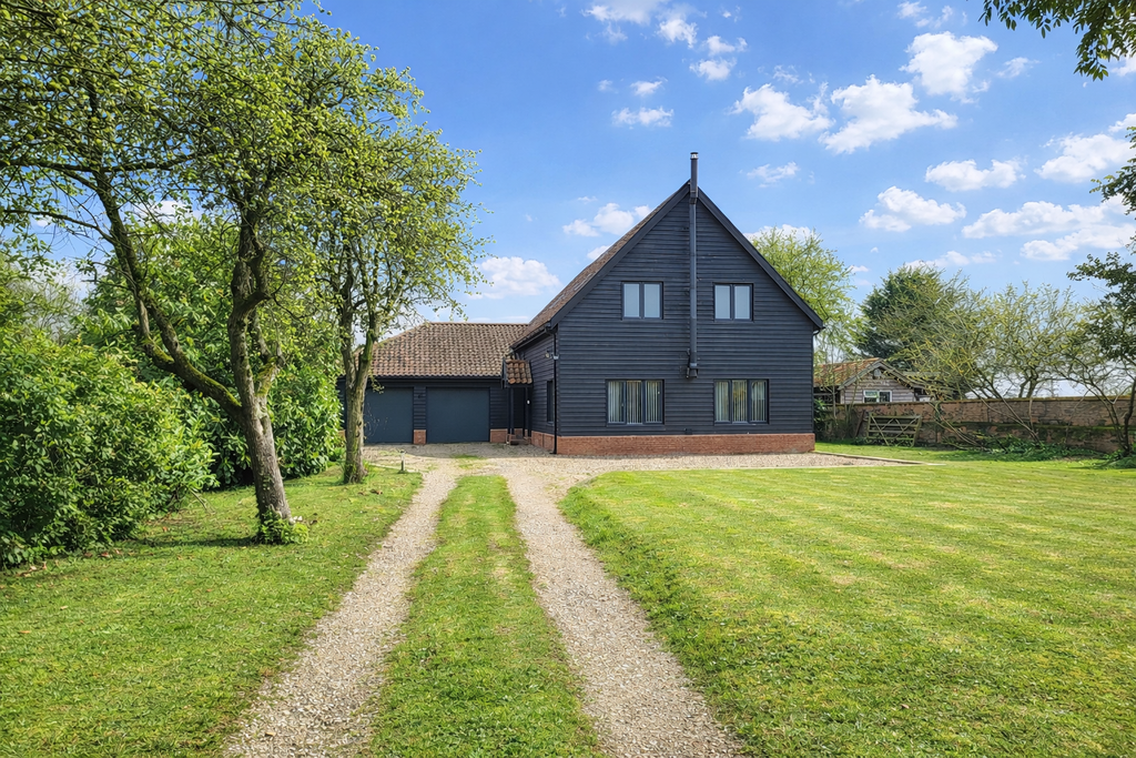 Property photo 1 of 23