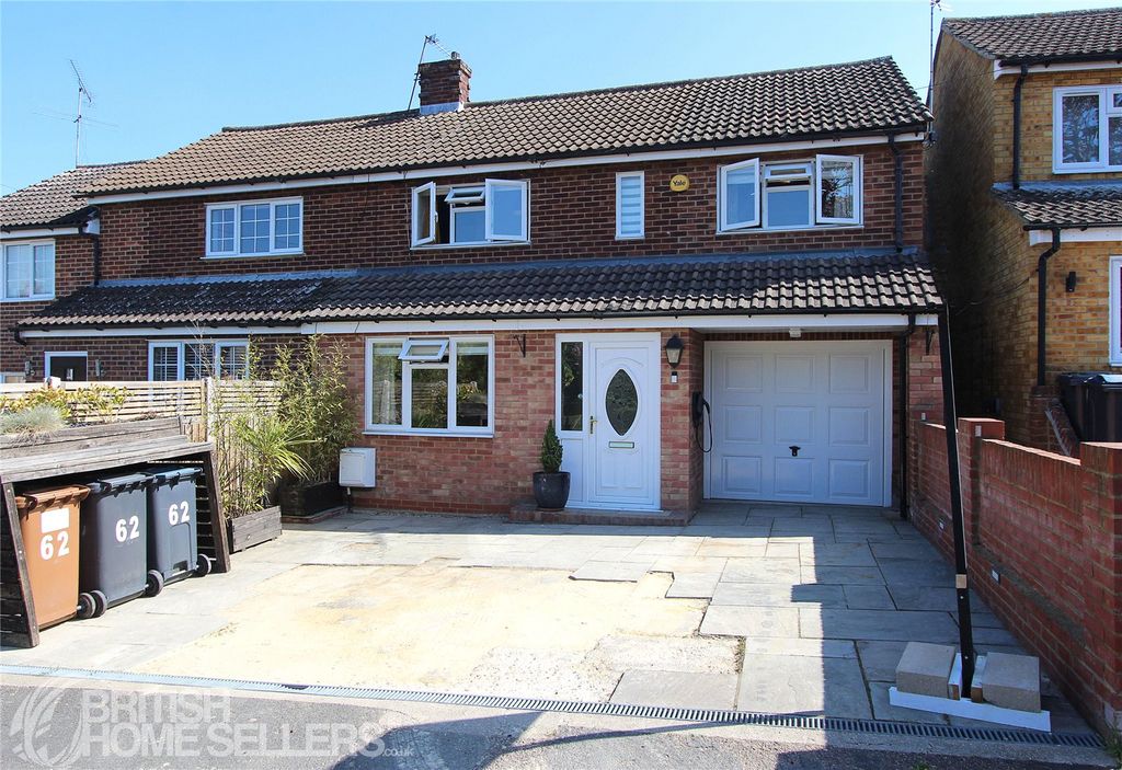 Property photo 1 of 17 Picture No. 03
