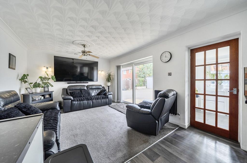 Property photo 2 of 21 1-6A99A701891F7-1515613 (1)-1.Jpg