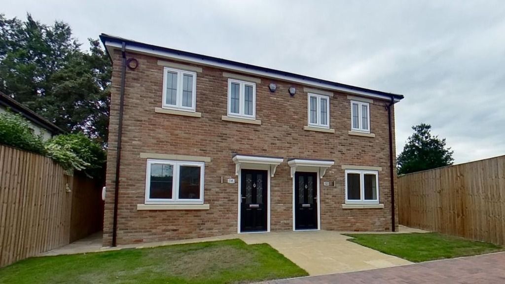 Property photo 1 of 9 Dunhill-Crescent-08312022111241.Jpg