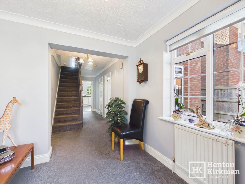Property photo 3 of 15