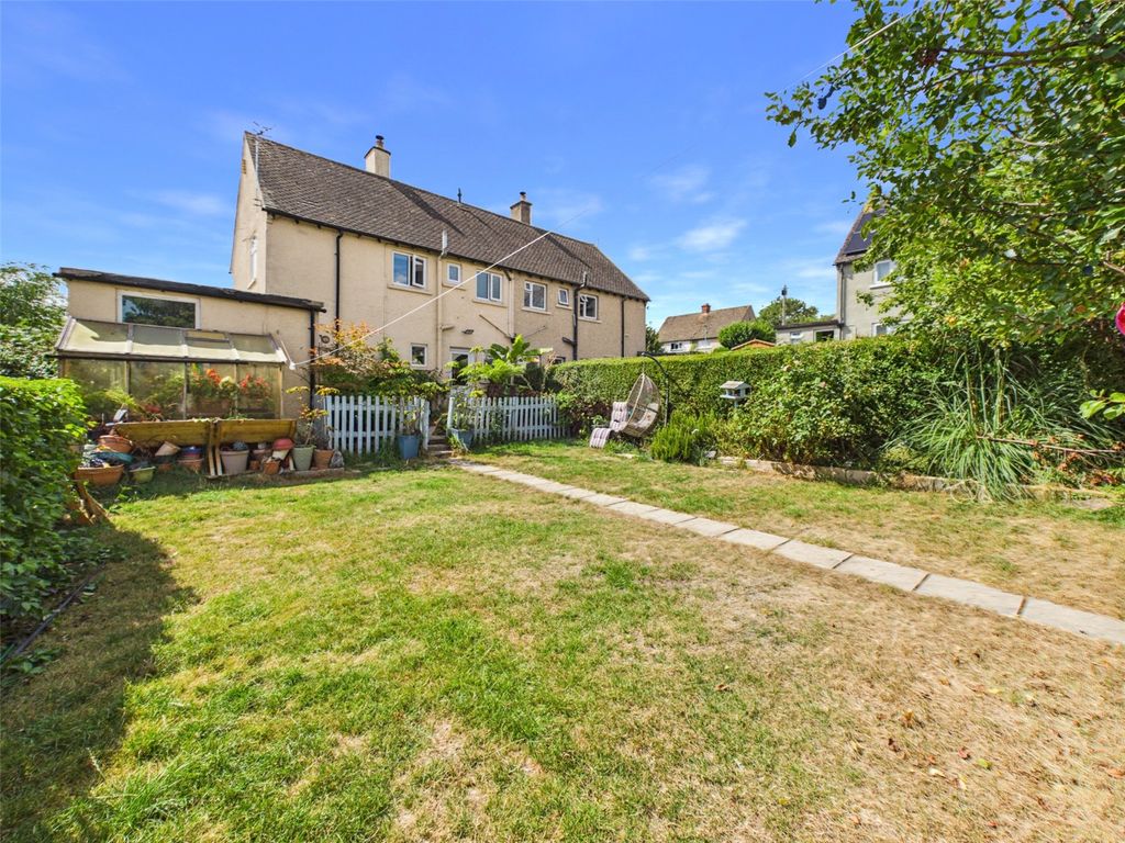 Property photo 1 of 24 Picture No. 21