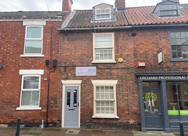 Property photo 1 of 8 Photo