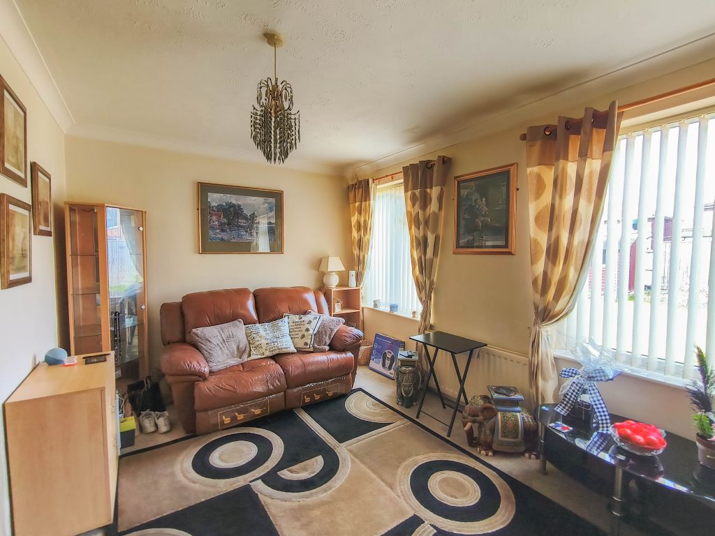 Property photo 3 of 19
