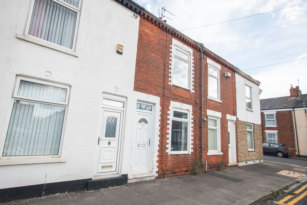 Property photo 2 of 11