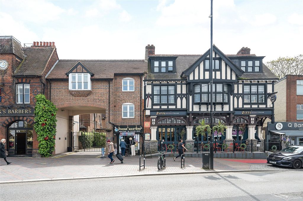 Property photo 1 of 9 External