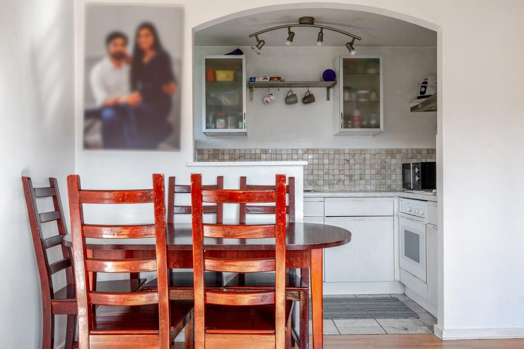 Property photo 2 of 18 Dining Area