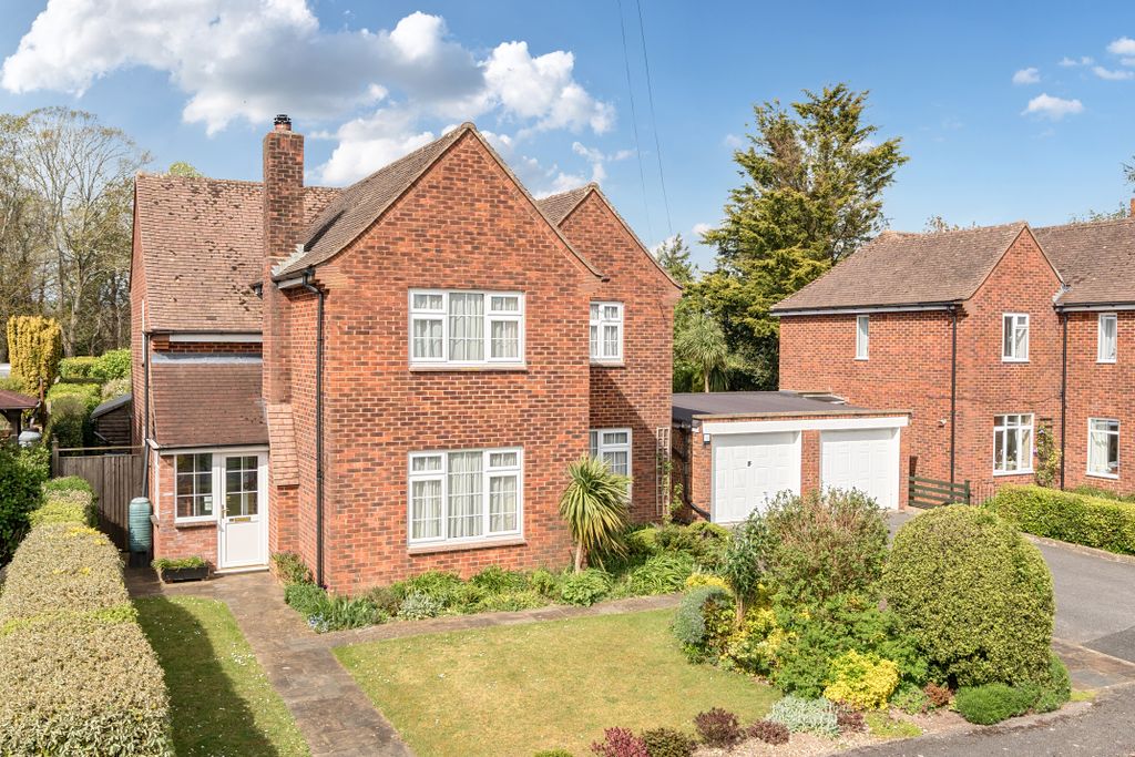 Property photo 1 of 7