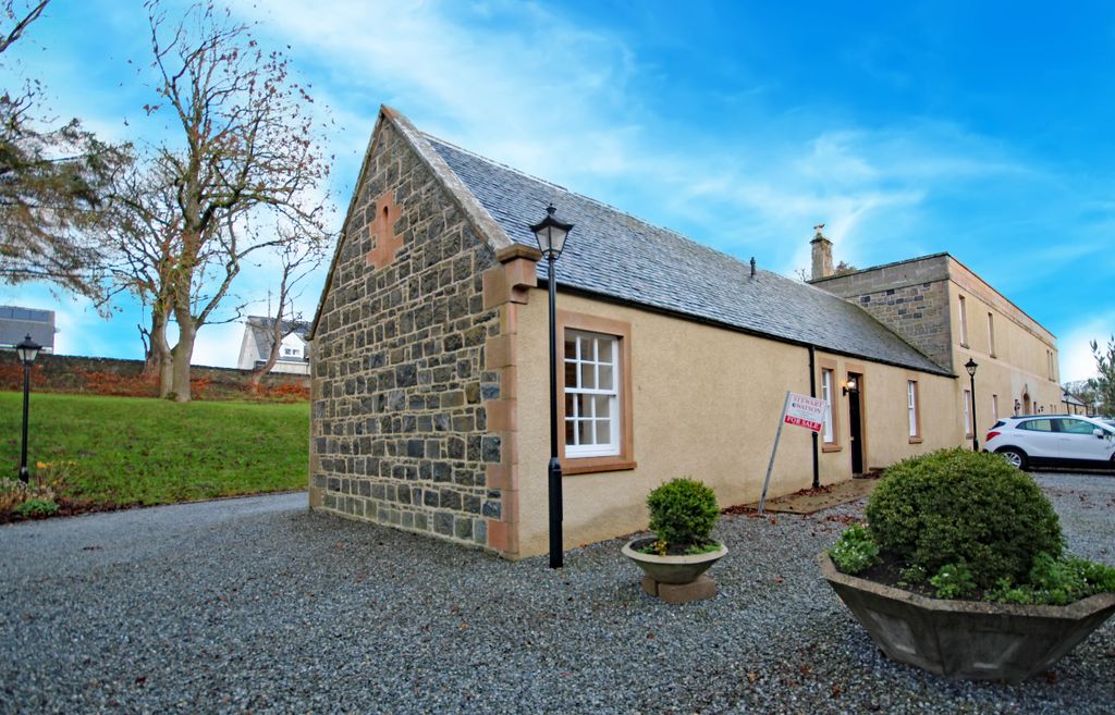 Property photo 1 of 25