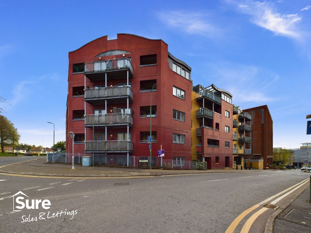 Property photo 1 of 6 1521640