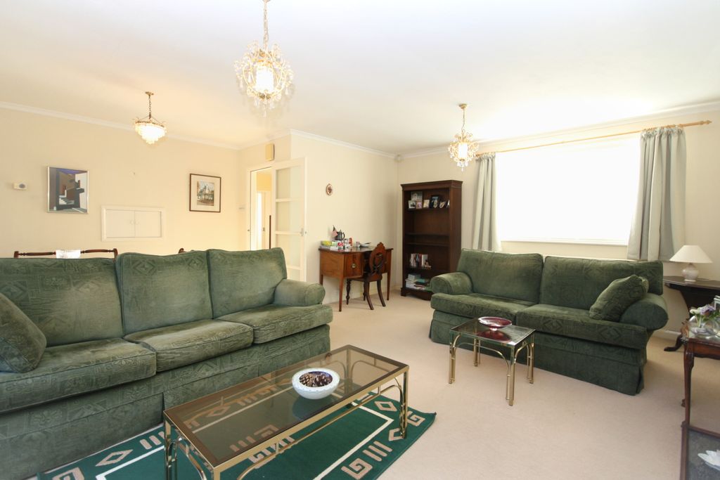 Property photo 3 of 15