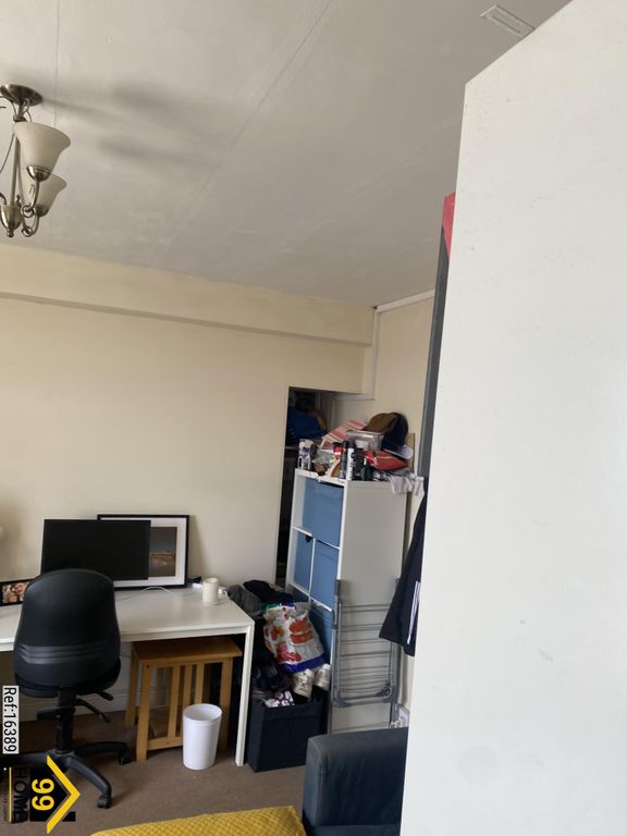 Property photo 3 of 12 Photo 2