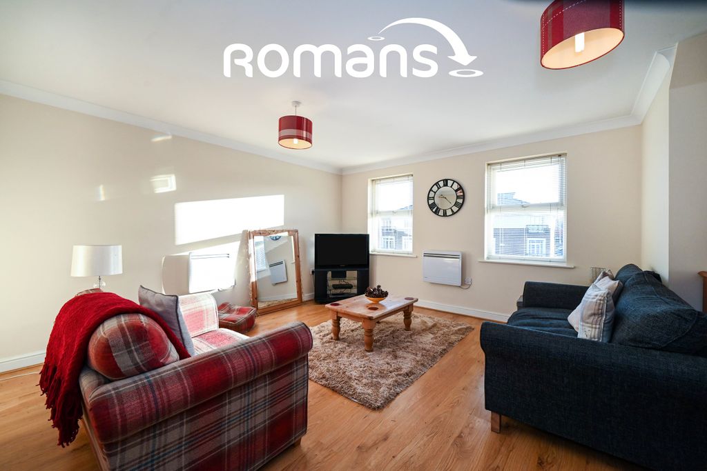 Property photo 2 of 8 Aef4568B-d998-Ed11-A