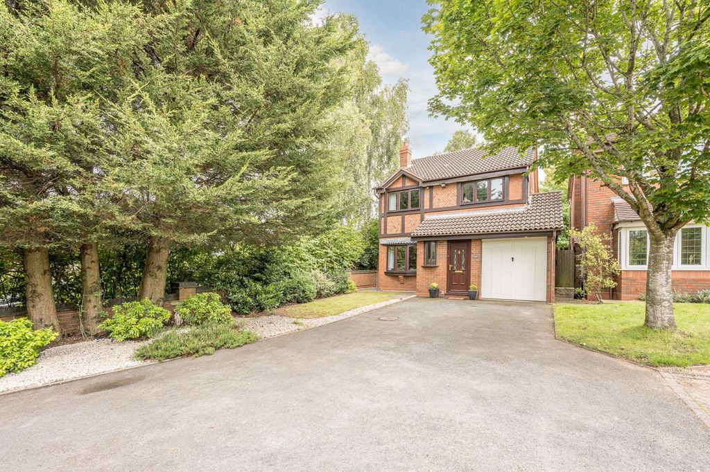 Property photo 1 of 21
