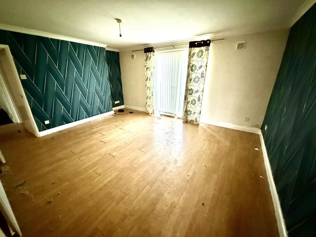 Property photo 2 of 6 Image 2