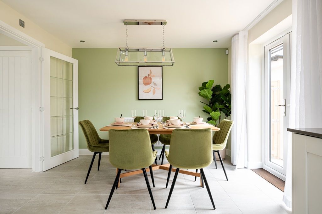 Property photo 1 of 12 Perfect Place For Family Meal Time