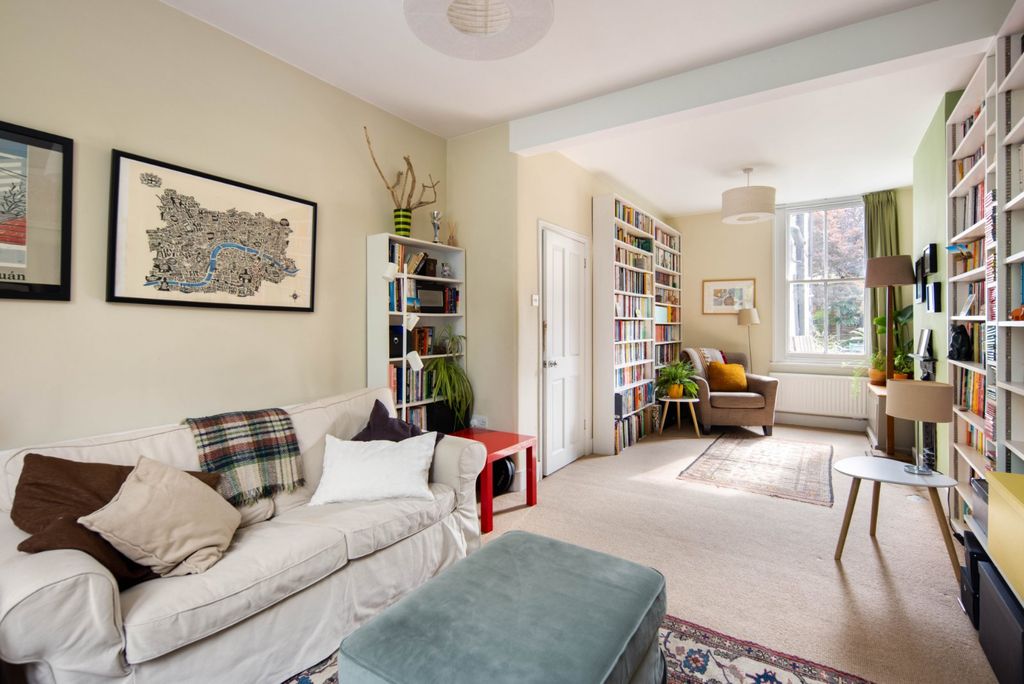 Property photo 2 of 22 Reception