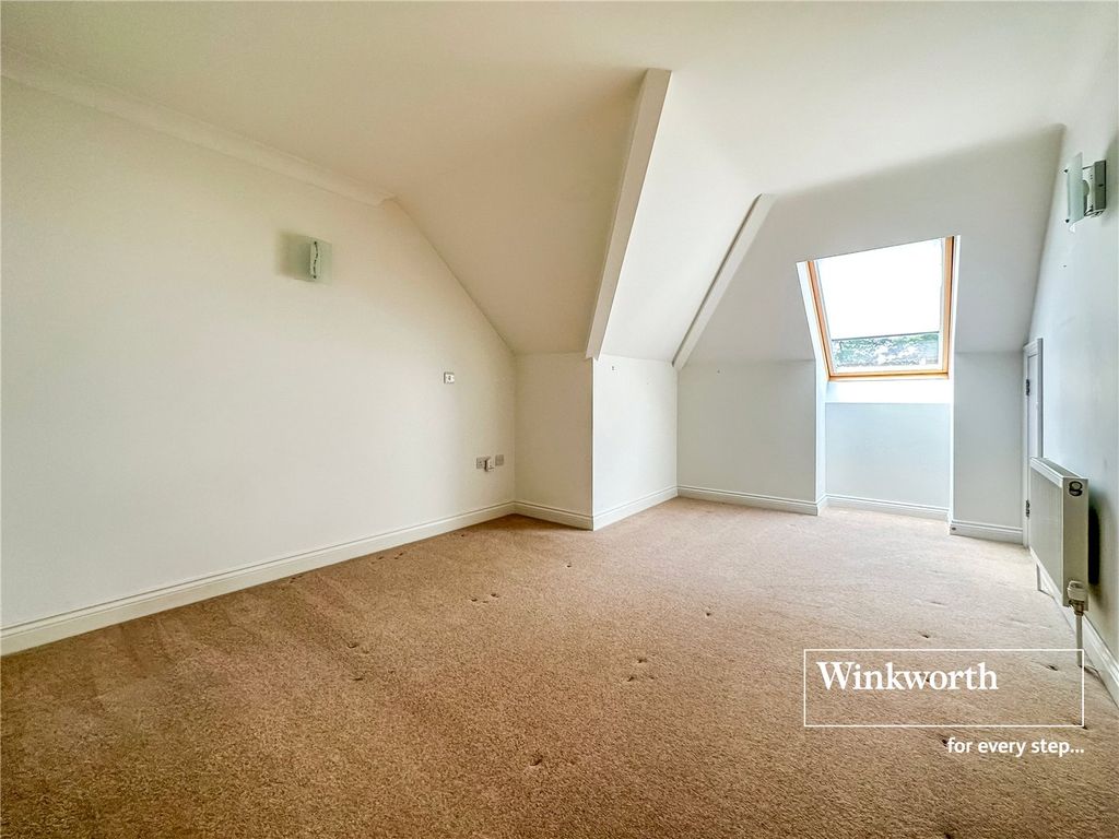 Additional image 14 of 3 bed flat for saleGolf Links Road, Ferndown, Dorset BH22