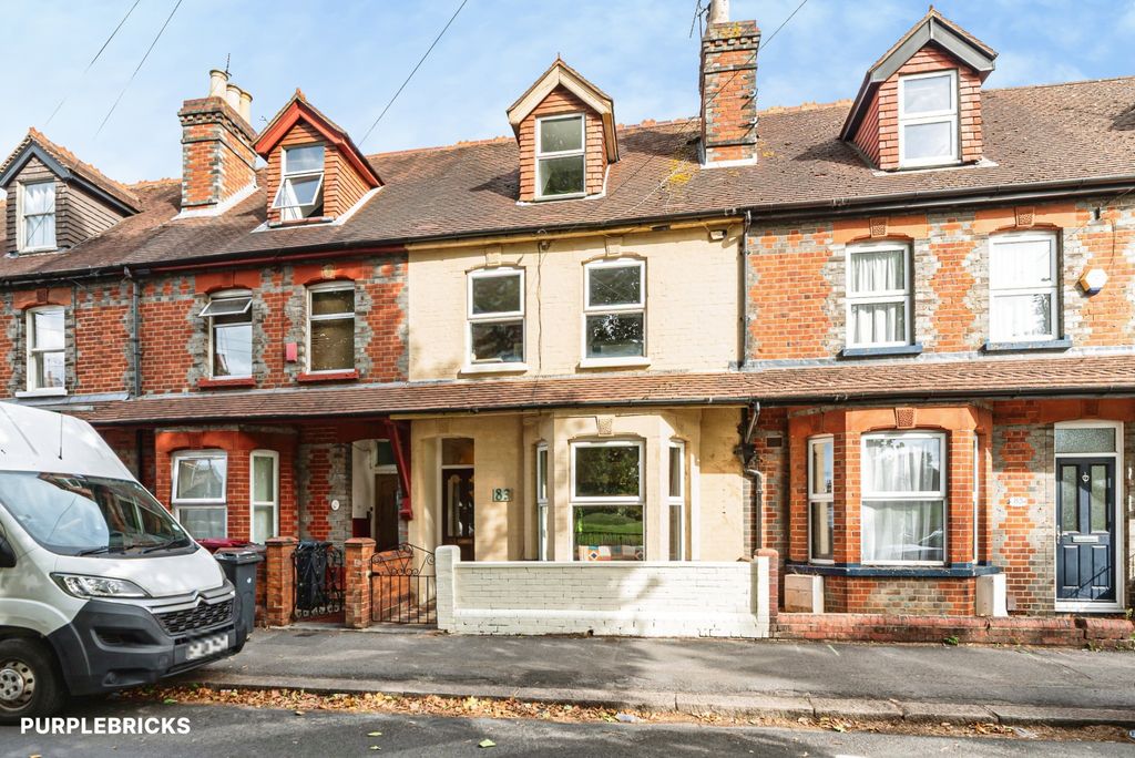 Property photo 1 of 30