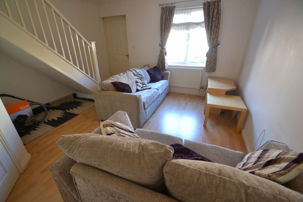 Property photo 3 of 11 Gallery