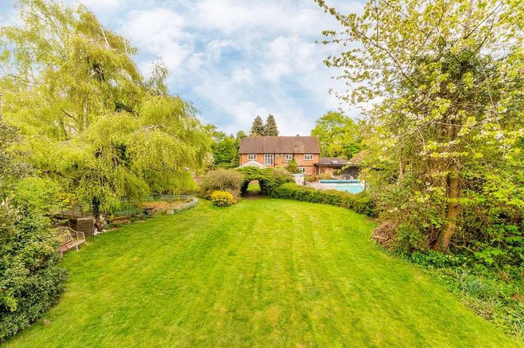 Property photo 1 of 22