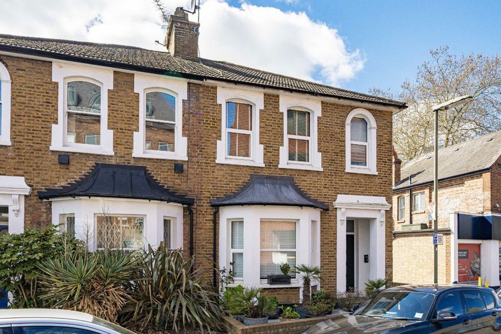 Property photo 1 of 6