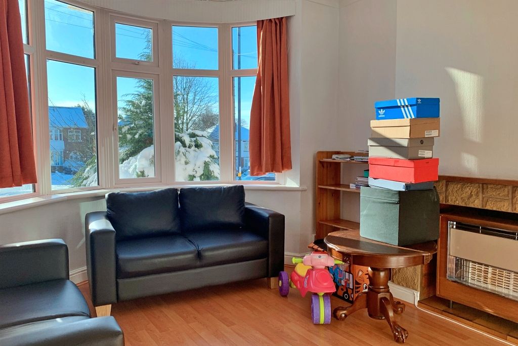 Property photo 1 of 15 3 Bed Semi-Detached House To Rent Ridgeacre Road, Quinton B32