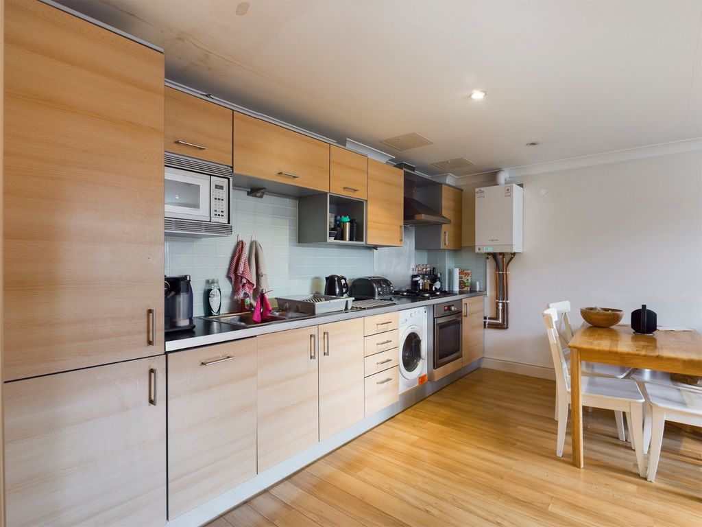 Property photo 2 of 8 Picture No. 08