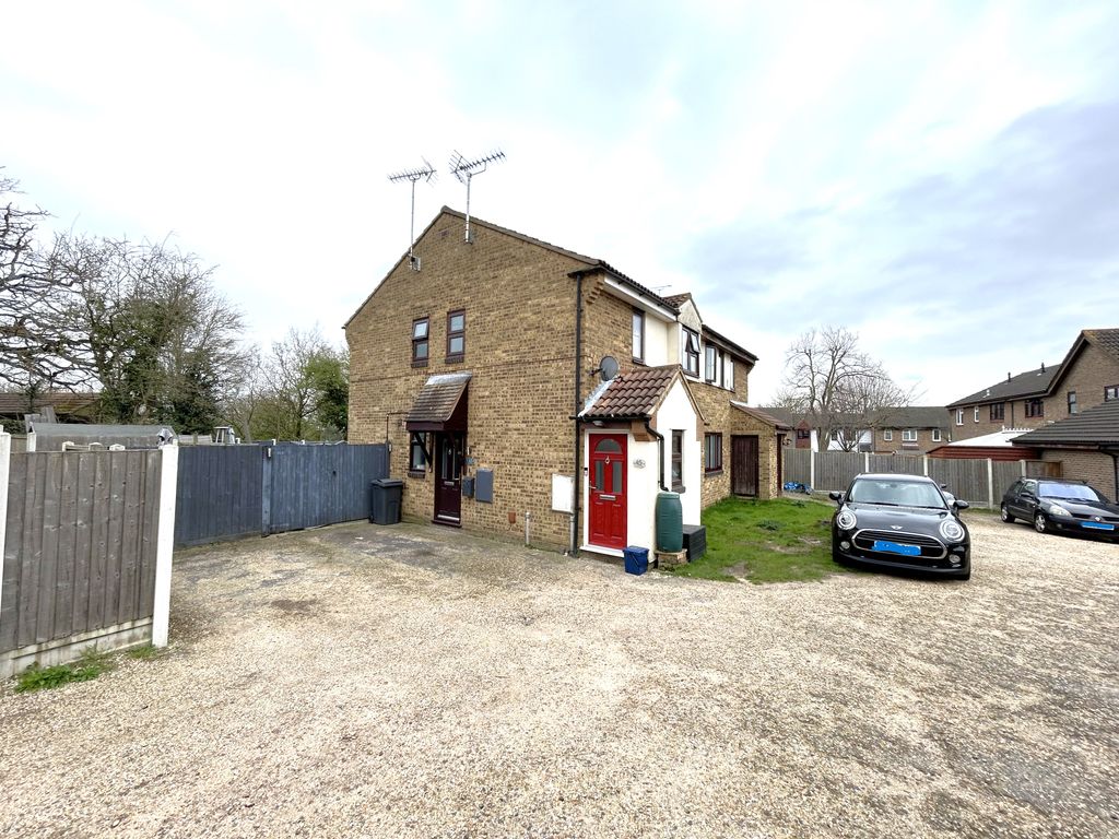 Property photo 1 of 12