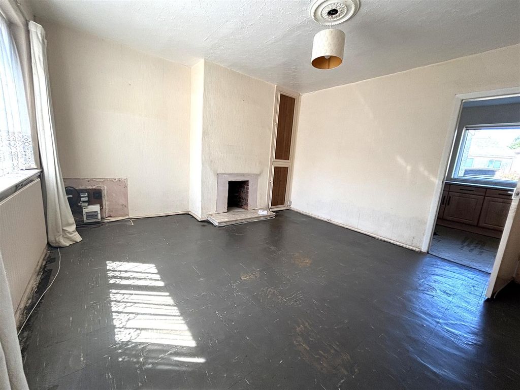 Property photo 2 of 15 Reception Room