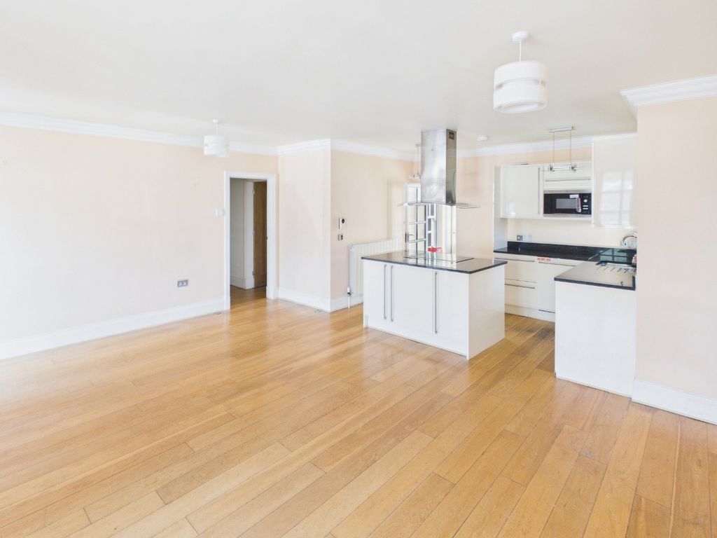 Property photo 3 of 19 3474613