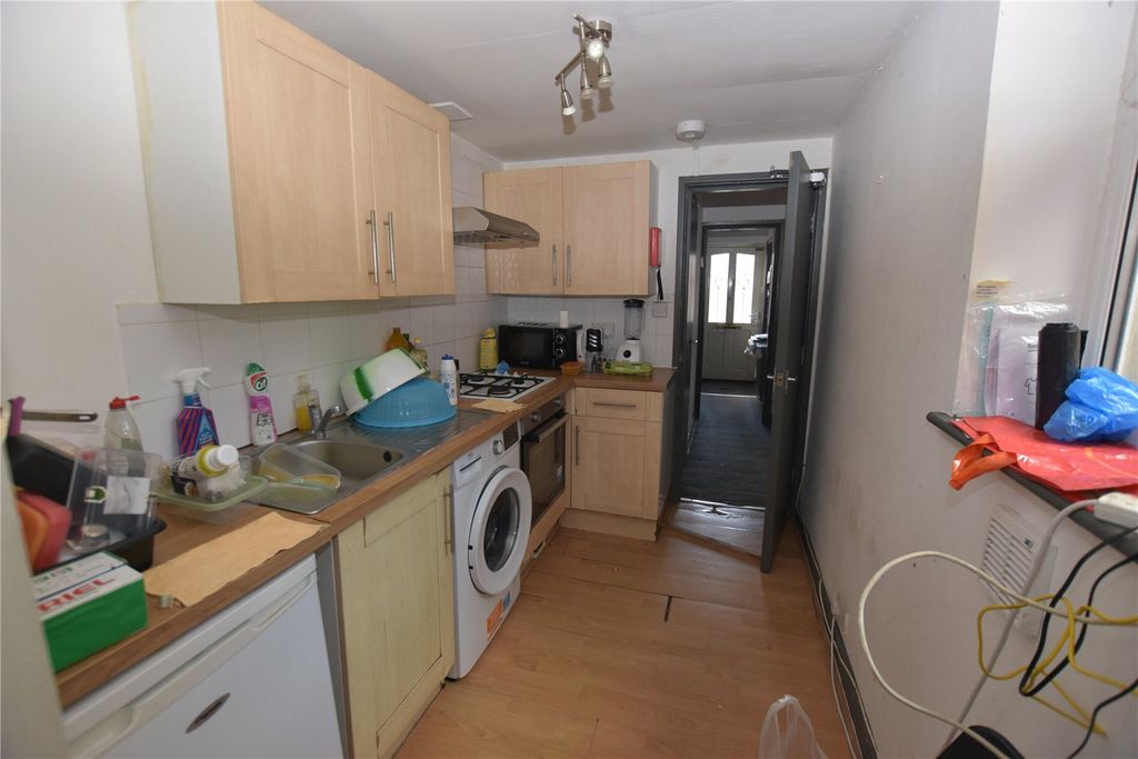 Property photo 3 of 17 Picture No. 12
