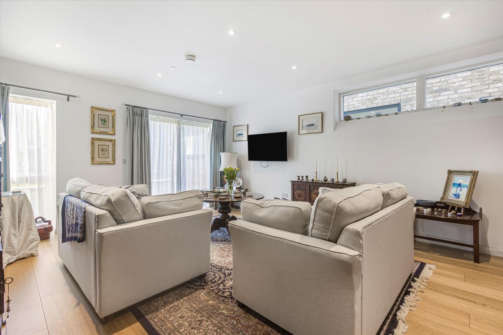 Additional image 13 of 4 bed semi-detached house for saleWoodstock Road, Summertown, Oxford OX2