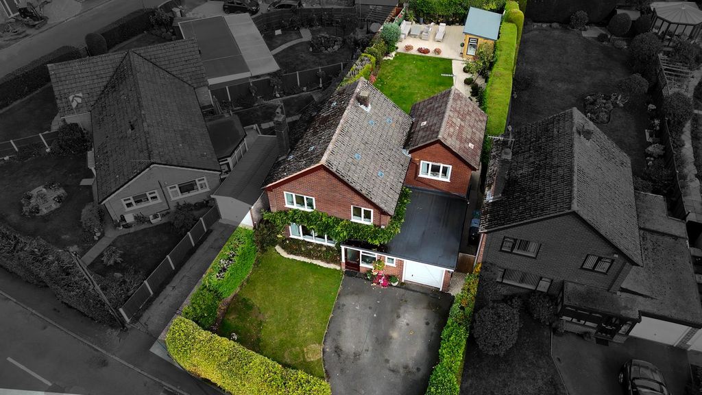 Property photo 2 of 40 Dji_0099.00_00_33_15.Still138.Jpg