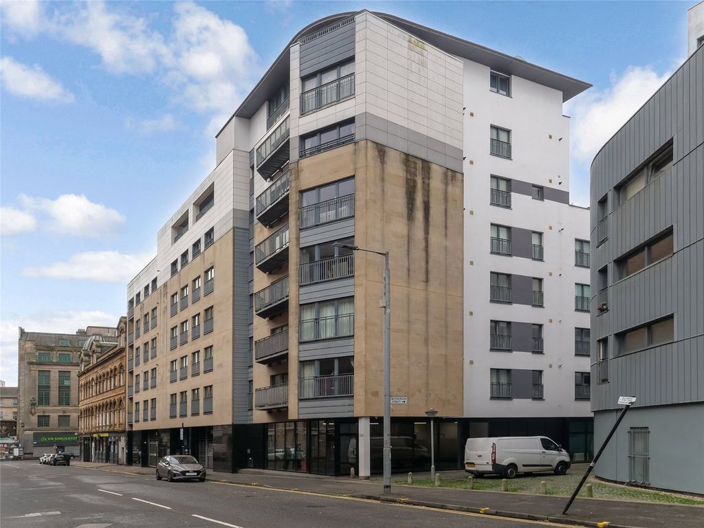 Property photo 1 of 26 Picture No. 21