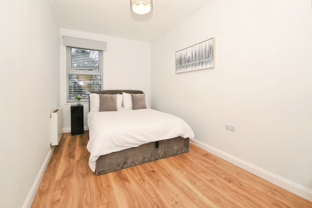 Property photo 3 of 10 Img_6471