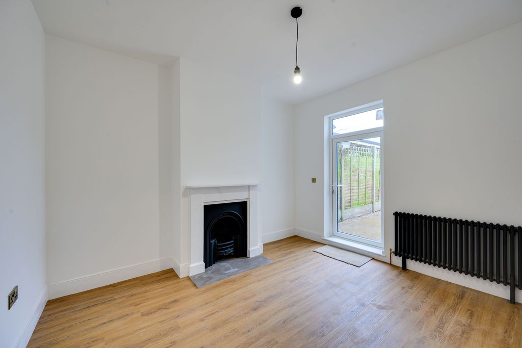 Property photo 3 of 40 Dsc_4773