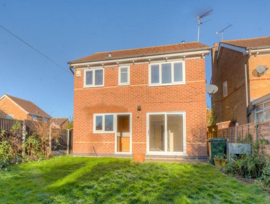 Property photo 2 of 13