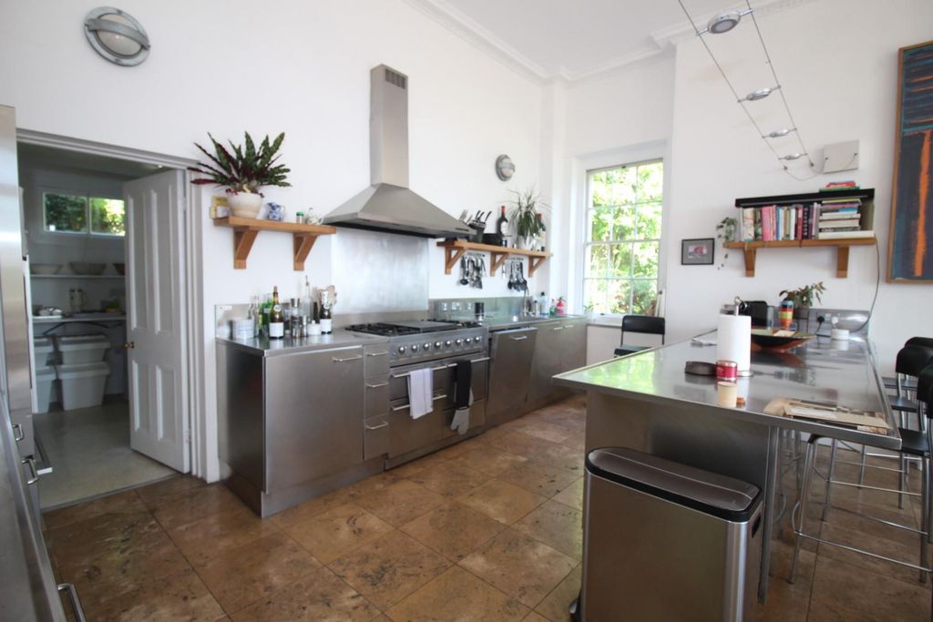 Property photo 3 of 54 Img_1962.Jpg