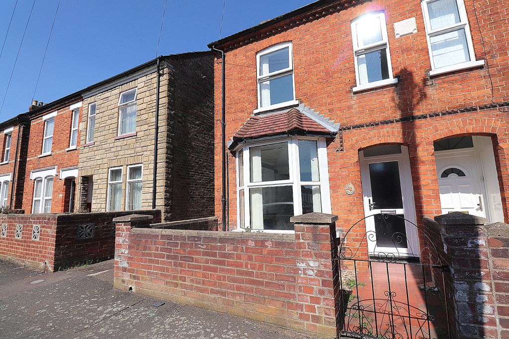 Property photo 1 of 6
