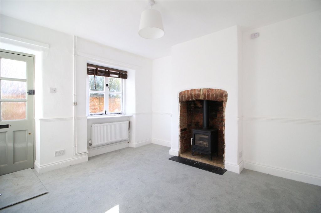 Property photo 2 of 10 Picture No. 31